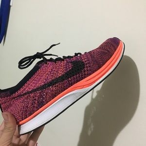 Nike flyknit racers